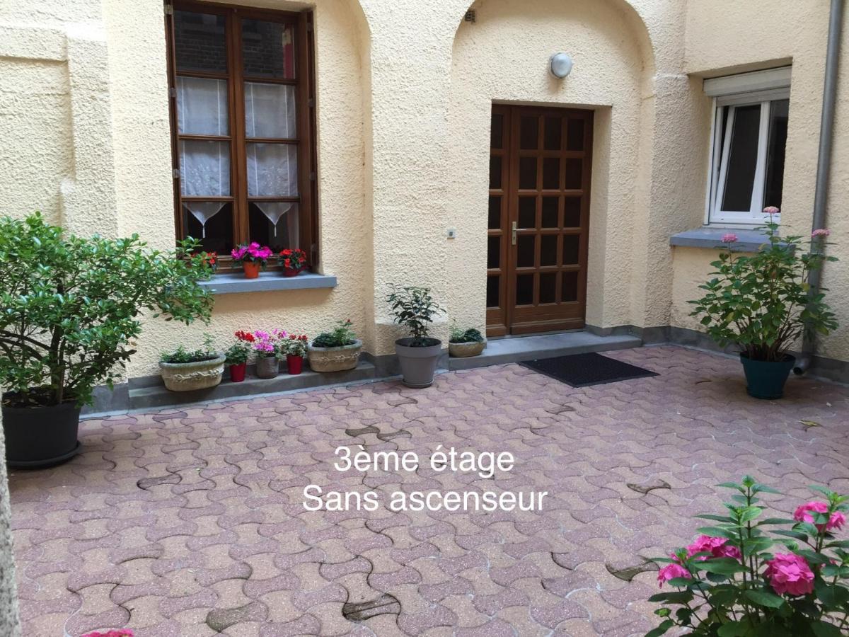 Quai 65 , 3 Pieces Sur Le Port, A 250 M De La Rue Pietonne Et De La Mer دْييب المظهر الخارجي الصورة
